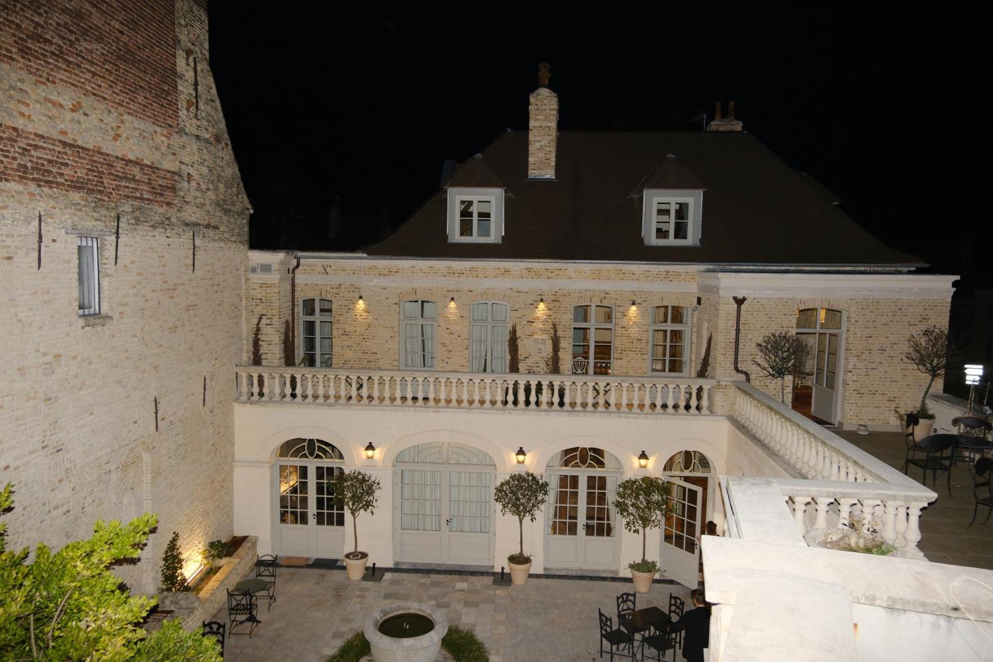 Clos Du Bailli Saint-Omer  Exteriör bild